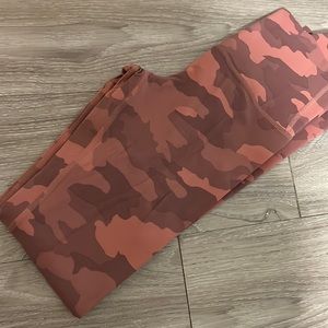 Lululemon leggings size 2